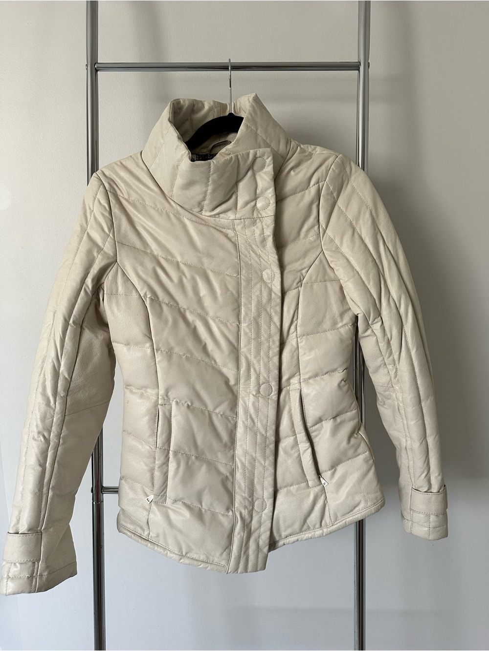 Danier Women’s off-white Quilted down-filled leather Jacket